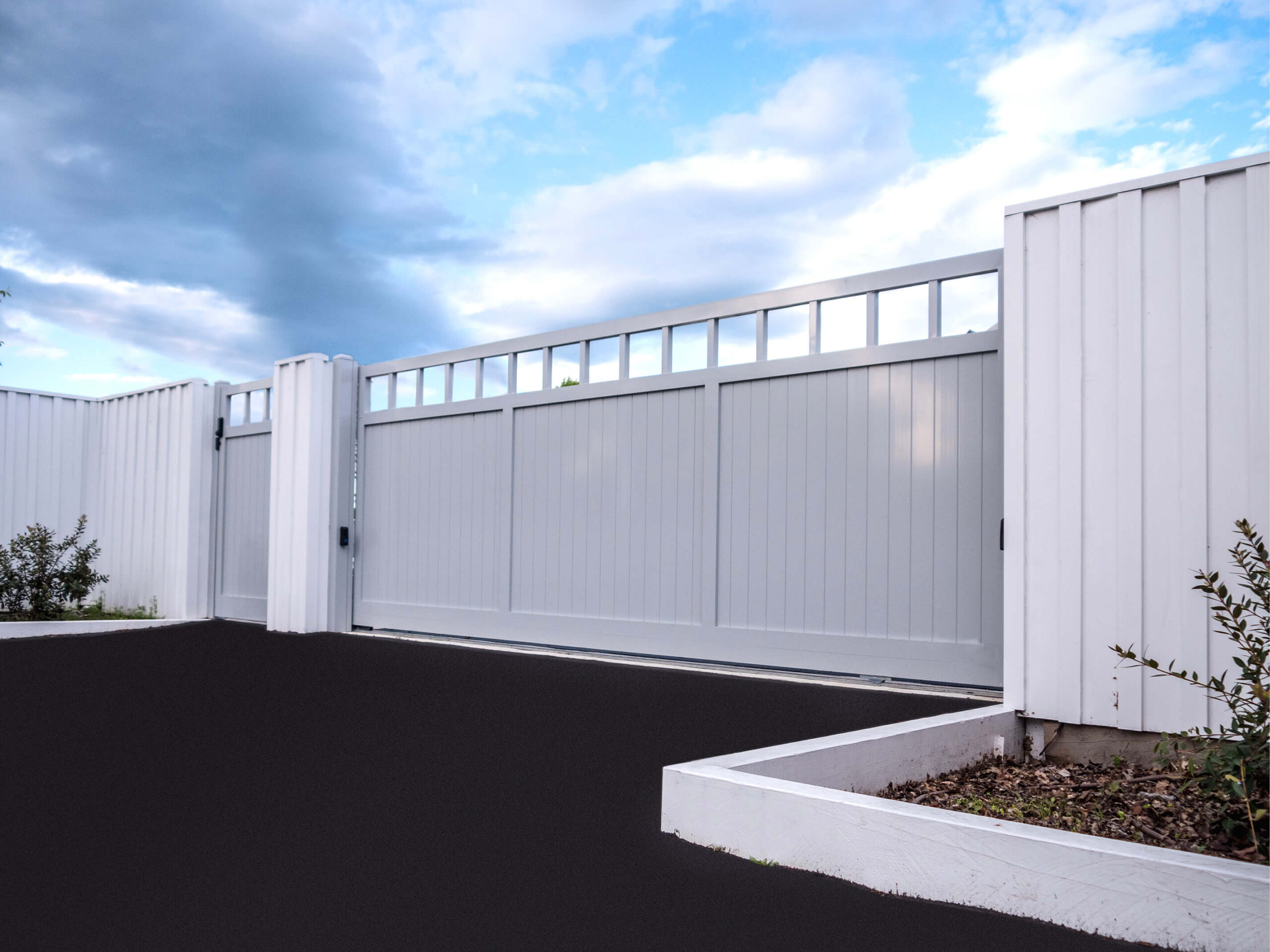 Warner_20221122_0001 sm