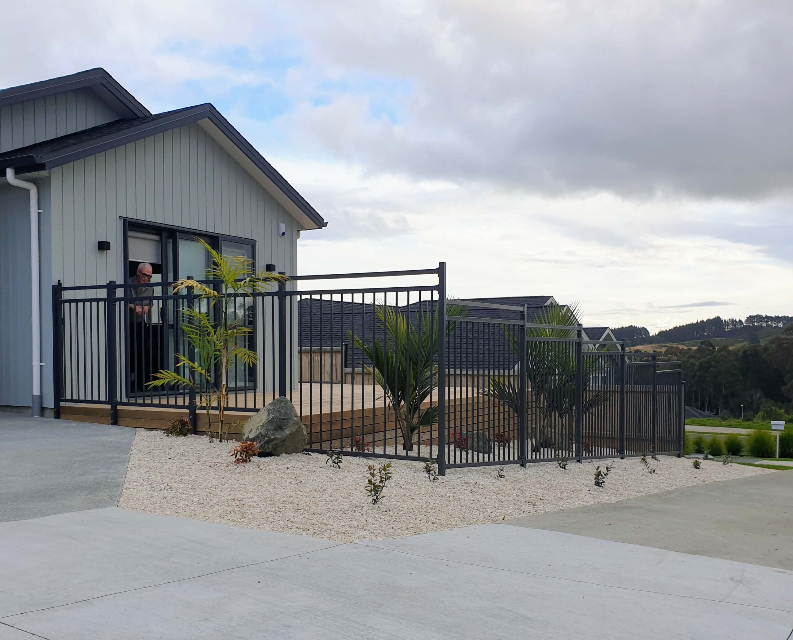 Edinburgh Garden & Residential Fences Warner Gates & Fences