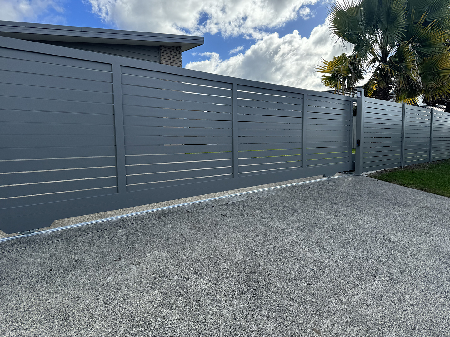 Driveway_slat_horizontal_013