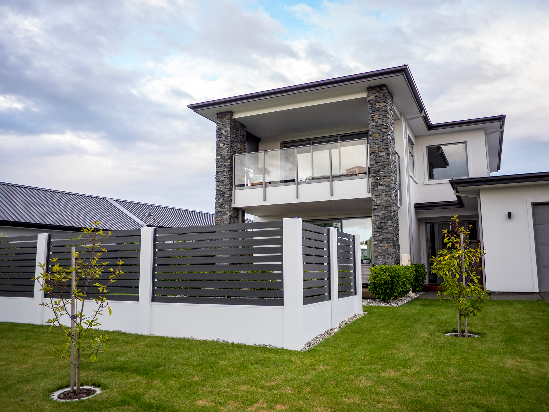 Warner_20221201_0030